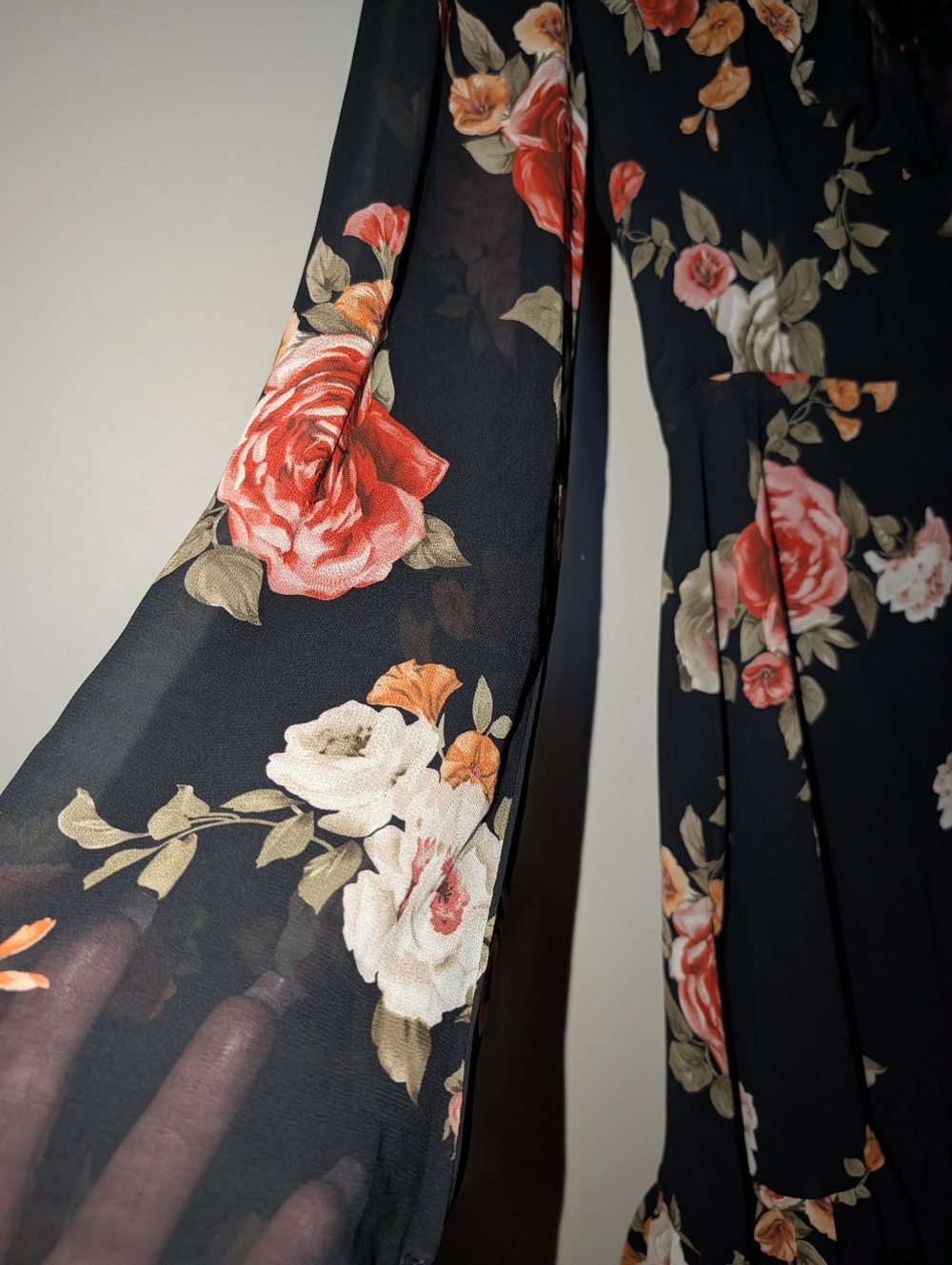 Lulu's Black Floral V-Neck Long Sleeve Mini Dress with Pink & Red Roses. Small - Picture 5 of 9